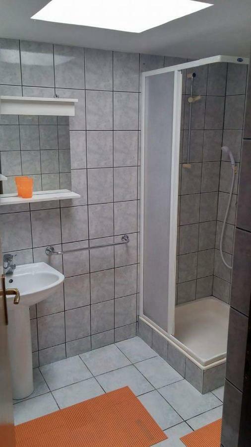 Apartman Duje Petrcane Bagian luar foto